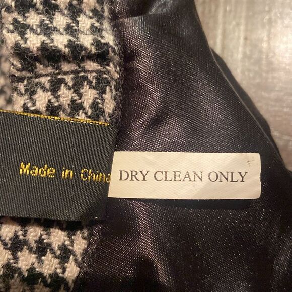 Stylish Houndstooth Beret - Picture 5 of 5